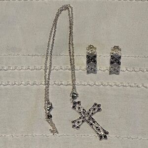Elegant Silver Cross Necklace and Earring Set